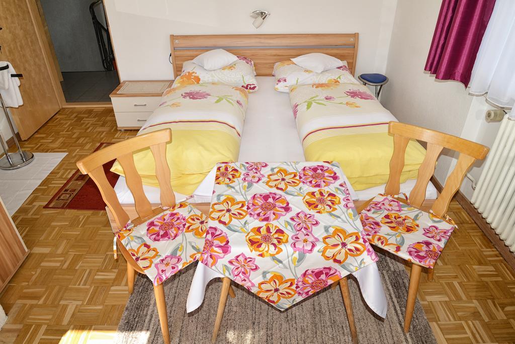 ホテル Haus Gabriela イッター 部屋 写真